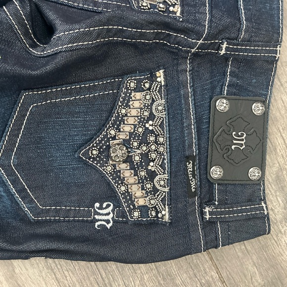 Miss Me Dark Wash Skinny Jeans ✨ White Thick Stitching Y2K Western Size 27 - Picture 9 of 11